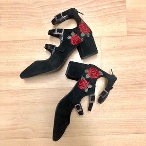 Steve Madden embroidered block heels